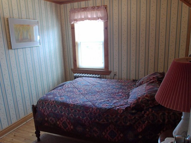 doublebedroom1.jpg